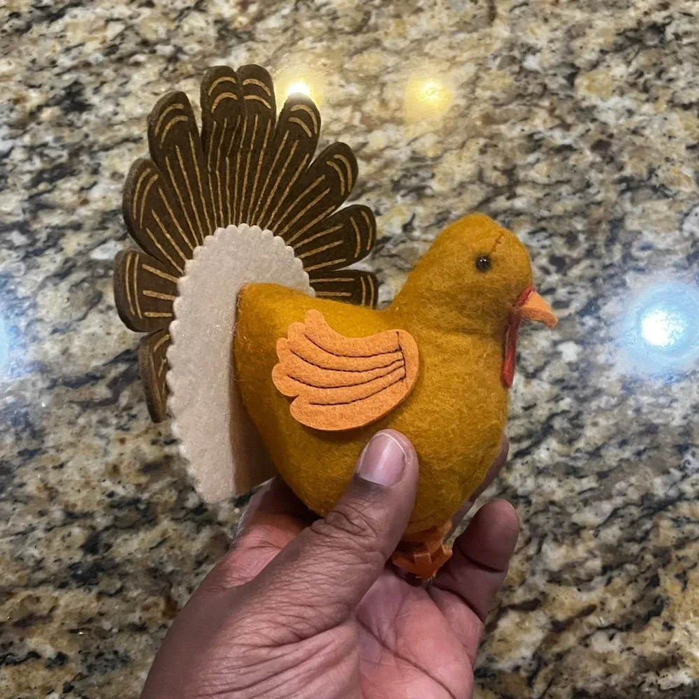 2022 Target Playground Felt Turkey Thanksgiving Decor Set of 2 Green Yellow‎